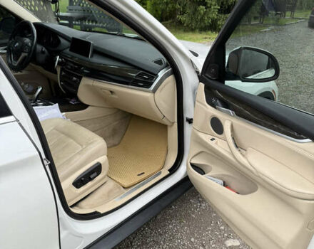 Білий БМВ Х5, об'ємом двигуна 2.99 л та пробігом 281 тис. км за 27500 $, фото 7 на Automoto.ua