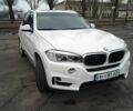 Белый БМВ Х5, объемом двигателя 3 л и пробегом 166 тыс. км за 28700 $, фото 1 на Automoto.ua
