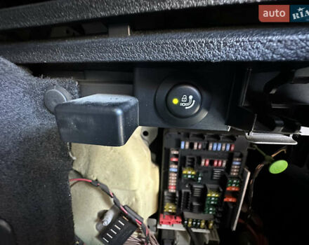 Белый БМВ Х5, объемом двигателя 2.99 л и пробегом 275 тыс. км за 25500 $, фото 38 на Automoto.ua