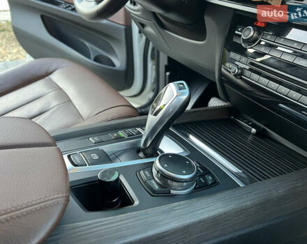 Белый БМВ Х5, объемом двигателя 2 л и пробегом 169 тыс. км за 23800 $, фото 83 на Automoto.ua