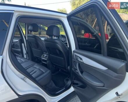 Белый БМВ Х5, объемом двигателя 2 л и пробегом 220 тыс. км за 27500 $, фото 10 на Automoto.ua