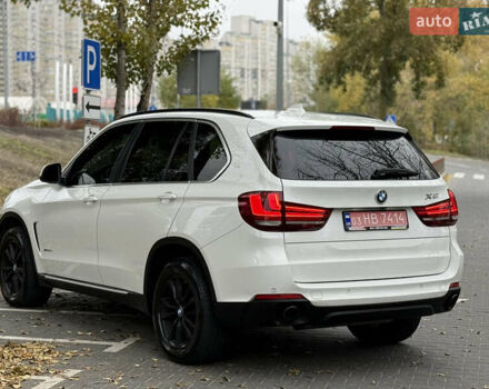 Белый БМВ Х5, объемом двигателя 3 л и пробегом 287 тыс. км за 23999 $, фото 14 на Automoto.ua