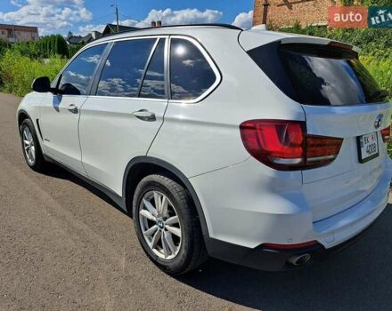 Белый БМВ Х5, объемом двигателя 3 л и пробегом 225 тыс. км за 22500 $, фото 6 на Automoto.ua