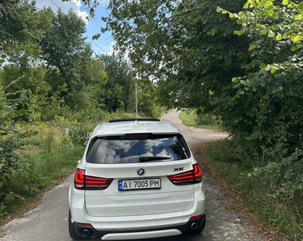Білий БМВ Х5, об'ємом двигуна 2.99 л та пробігом 176 тис. км за 30500 $, фото 26 на Automoto.ua