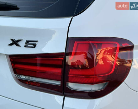 Белый БМВ Х5, объемом двигателя 2 л и пробегом 170 тыс. км за 23500 $, фото 39 на Automoto.ua