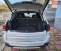 Белый БМВ Х5, объемом двигателя 3 л и пробегом 85 тыс. км за 25000 $, фото 11 на Automoto.ua