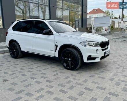 Білий БМВ Х5, об'ємом двигуна 2.99 л та пробігом 162 тис. км за 34300 $, фото 7 на Automoto.ua