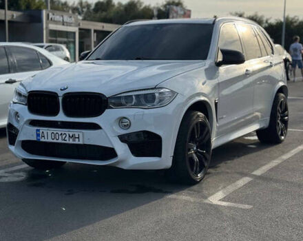 Белый БМВ Х5, объемом двигателя 2.99 л и пробегом 220 тыс. км за 36000 $, фото 2 на Automoto.ua