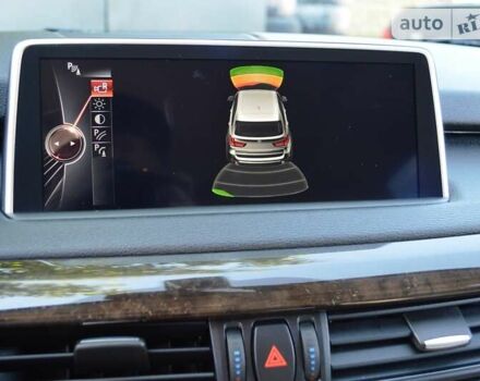 Белый БМВ Х5, объемом двигателя 3 л и пробегом 175 тыс. км за 21900 $, фото 19 на Automoto.ua