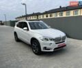 Белый БМВ Х5, объемом двигателя 3 л и пробегом 302 тыс. км за 18300 $, фото 1 на Automoto.ua