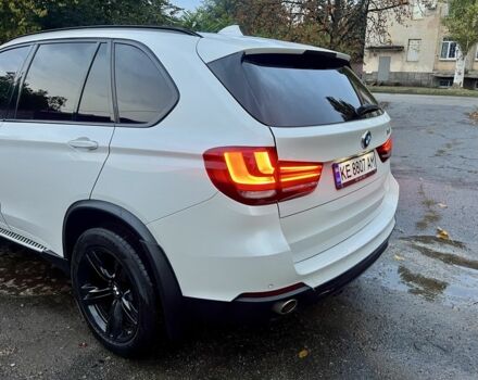 Белый БМВ Х5, объемом двигателя 3 л и пробегом 206 тыс. км за 29000 $, фото 16 на Automoto.ua