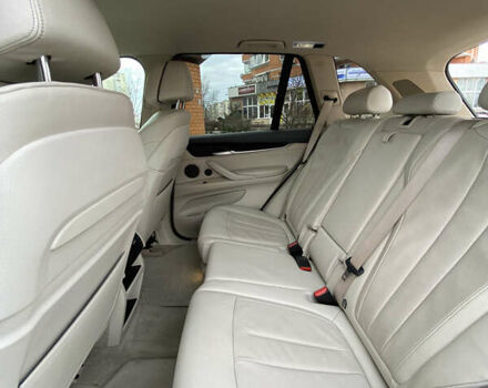 Білий БМВ Х5, об'ємом двигуна 2.99 л та пробігом 188 тис. км за 34800 $, фото 21 на Automoto.ua