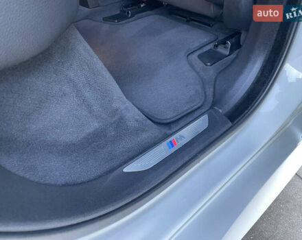 Белый БМВ Х5, объемом двигателя 3 л и пробегом 184 тыс. км за 32000 $, фото 52 на Automoto.ua