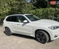 Белый БМВ Х5, объемом двигателя 2.98 л и пробегом 150 тыс. км за 23800 $, фото 1 на Automoto.ua