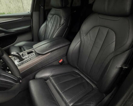 Белый БМВ Х5, объемом двигателя 2.99 л и пробегом 143 тыс. км за 34500 $, фото 7 на Automoto.ua