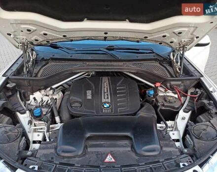 Белый БМВ Х5, объемом двигателя 2.99 л и пробегом 236 тыс. км за 24500 $, фото 32 на Automoto.ua