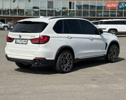 Белый БМВ Х5, объемом двигателя 2.99 л и пробегом 265 тыс. км за 27900 $, фото 4 на Automoto.ua