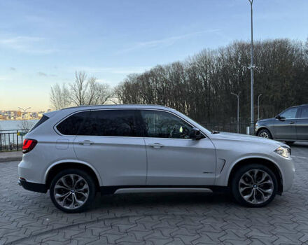 Белый БМВ Х5, объемом двигателя 2.98 л и пробегом 192 тыс. км за 22700 $, фото 11 на Automoto.ua