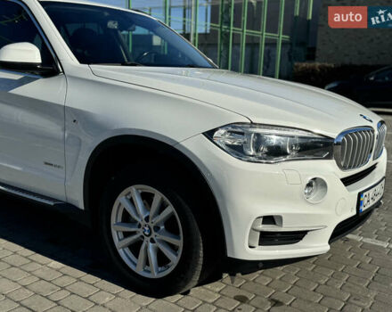 Белый БМВ Х5, объемом двигателя 2.98 л и пробегом 159 тыс. км за 20300 $, фото 35 на Automoto.ua