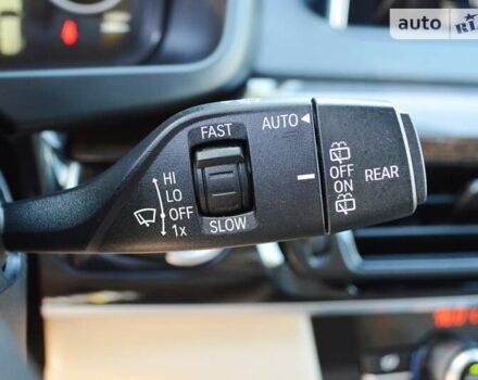 Белый БМВ Х5, объемом двигателя 3 л и пробегом 175 тыс. км за 21900 $, фото 17 на Automoto.ua