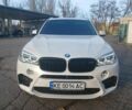 Белый БМВ Х5, объемом двигателя 3 л и пробегом 240 тыс. км за 31000 $, фото 1 на Automoto.ua