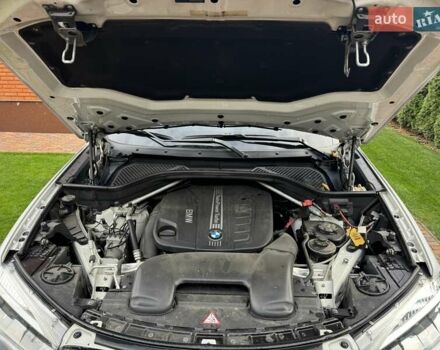 Білий БМВ Х5, об'ємом двигуна 2.99 л та пробігом 185 тис. км за 35500 $, фото 71 на Automoto.ua