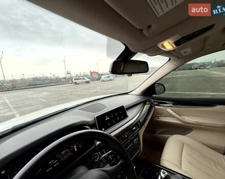 Білий БМВ Х5, об'ємом двигуна 3 л та пробігом 118 тис. км за 23990 $, фото 59 на Automoto.ua