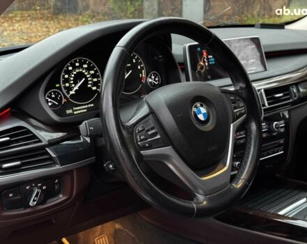 Белый БМВ Х5, объемом двигателя 3 л и пробегом 241 тыс. км за 18440 $, фото 15 на Automoto.ua