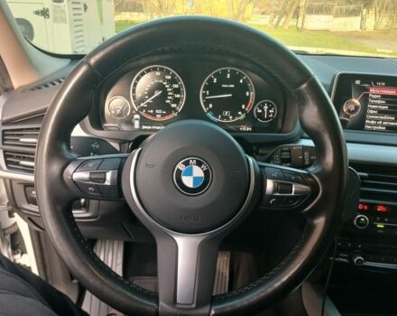 Белый БМВ Х5, объемом двигателя 3 л и пробегом 240 тыс. км за 31000 $, фото 13 на Automoto.ua