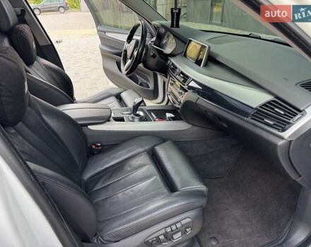 Білий БМВ Х5, об'ємом двигуна 2.99 л та пробігом 162 тис. км за 34300 $, фото 48 на Automoto.ua