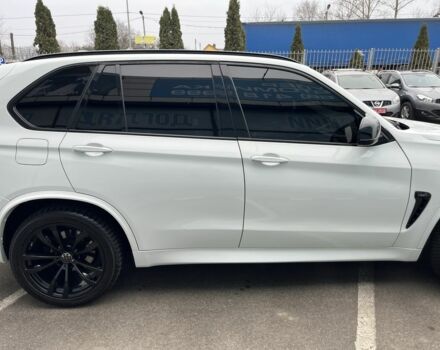 Білий БМВ Х5, об'ємом двигуна 3 л та пробігом 102 тис. км за 25500 $, фото 5 на Automoto.ua