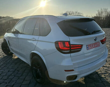 Белый БМВ Х5, объемом двигателя 3 л и пробегом 160 тыс. км за 21999 $, фото 5 на Automoto.ua