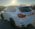 Белый БМВ Х5, объемом двигателя 3 л и пробегом 160 тыс. км за 21999 $, фото 5 на Automoto.ua