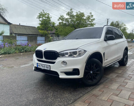 Белый БМВ Х5, объемом двигателя 2.98 л и пробегом 239 тыс. км за 19500 $, фото 28 на Automoto.ua