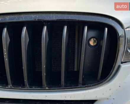 Белый БМВ Х5, объемом двигателя 2.99 л и пробегом 297 тыс. км за 29999 $, фото 8 на Automoto.ua