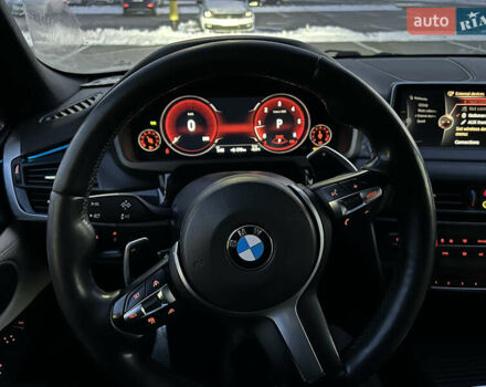 Белый БМВ Х5, объемом двигателя 3 л и пробегом 284 тыс. км за 25800 $, фото 13 на Automoto.ua