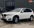 Белый БМВ Х5, объемом двигателя 3 л и пробегом 202 тыс. км за 26490 $, фото 1 на Automoto.ua
