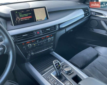 Белый БМВ Х5, объемом двигателя 3 л и пробегом 184 тыс. км за 32000 $, фото 62 на Automoto.ua