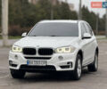 Білий БМВ Х5, об'ємом двигуна 2 л та пробігом 210 тис. км за 27000 $, фото 3 на Automoto.ua