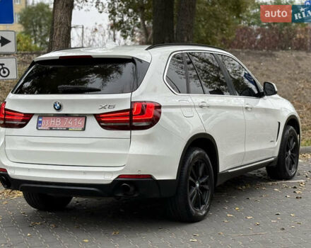 Белый БМВ Х5, объемом двигателя 3 л и пробегом 287 тыс. км за 23999 $, фото 19 на Automoto.ua