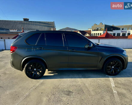 Белый БМВ Х5, объемом двигателя 2.99 л и пробегом 275 тыс. км за 25500 $, фото 11 на Automoto.ua