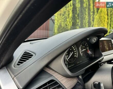 Білий БМВ Х5, об'ємом двигуна 2.99 л та пробігом 185 тис. км за 35500 $, фото 28 на Automoto.ua
