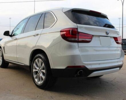 Белый БМВ Х5, объемом двигателя 3 л и пробегом 89 тыс. км за 8700 $, фото 7 на Automoto.ua