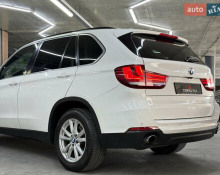 Білий БМВ Х5, об'ємом двигуна 3 л та пробігом 163 тис. км за 17900 $, фото 12 на Automoto.ua