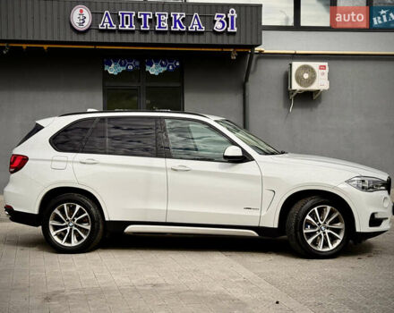 Білий БМВ Х5, об'ємом двигуна 4.4 л та пробігом 183 тис. км за 29950 $, фото 2 на Automoto.ua