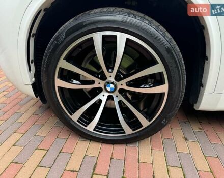 Білий БМВ Х5, об'ємом двигуна 2.99 л та пробігом 185 тис. км за 35500 $, фото 14 на Automoto.ua