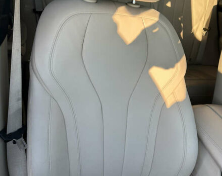 Белый БМВ Х5, объемом двигателя 3 л и пробегом 160 тыс. км за 21999 $, фото 23 на Automoto.ua