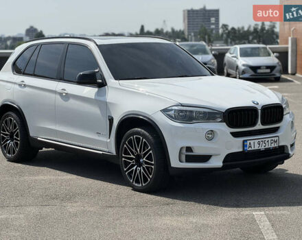 Белый БМВ Х5, объемом двигателя 2.99 л и пробегом 265 тыс. км за 27900 $, фото 2 на Automoto.ua