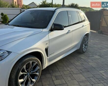 БМВ Х5 2014 в Бучаче на Automoto.ua Белый БМВ Х5, объемом двигателя 2.99 л и пробегом 211 тыс. км за 29500 $, фото 2 на Automoto.ua