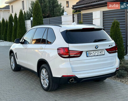 Белый БМВ Х5, объемом двигателя 2 л и пробегом 169 тыс. км за 23800 $, фото 46 на Automoto.ua